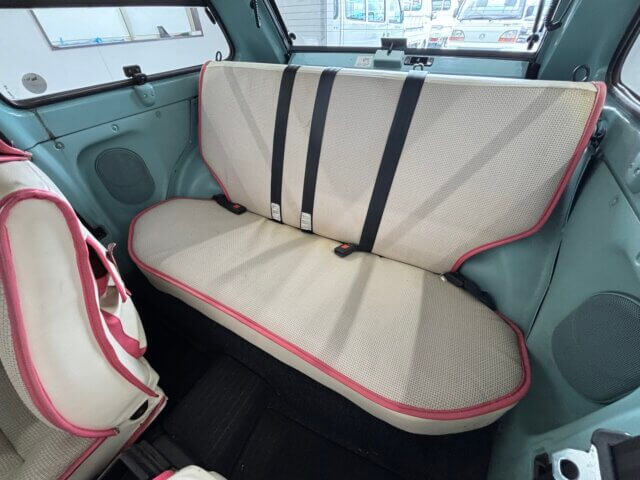 1989 NISSAN PAO
