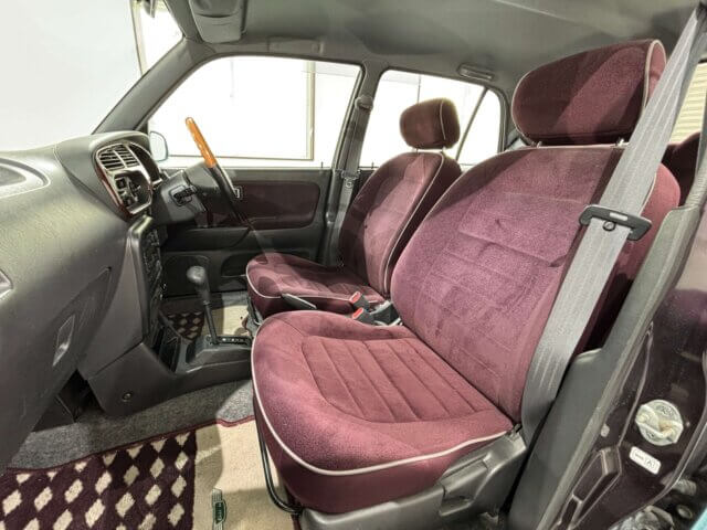 1998 DAIHATSU MIRA GINO