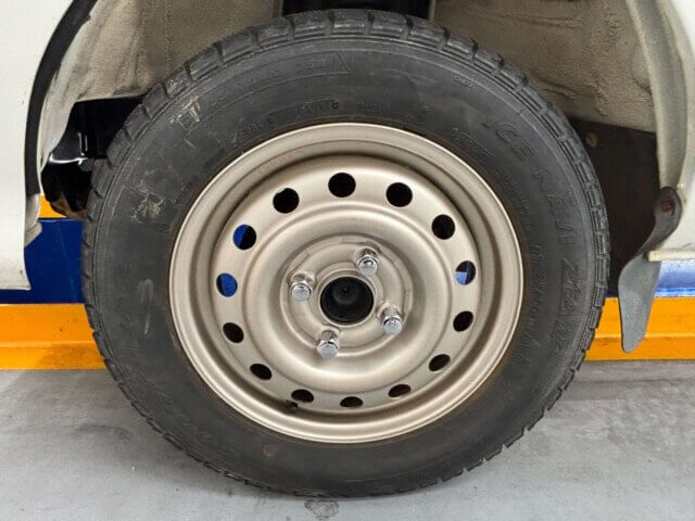 2000 DAIHATSU HIJET TRUCK