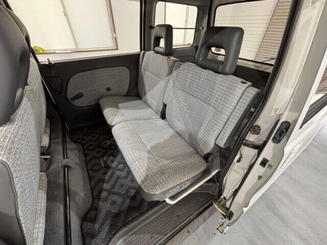 1993 MITSUBISHI MINICAB VAN