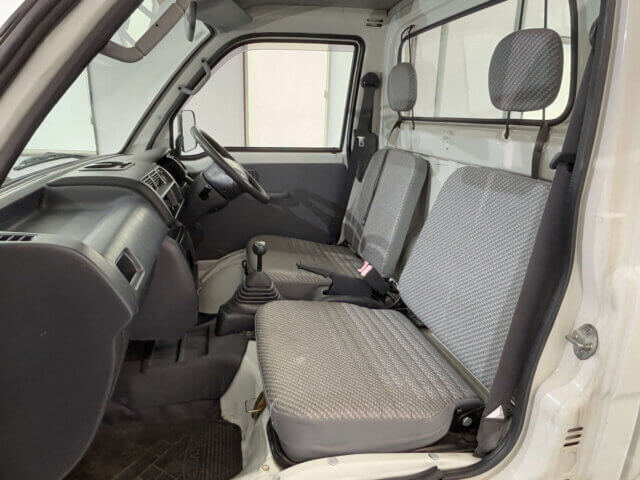 2000 DAIHATSU HIJET TRUCK