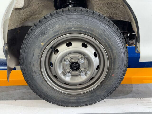 2000 DAIHATSU HIJET TRUCK