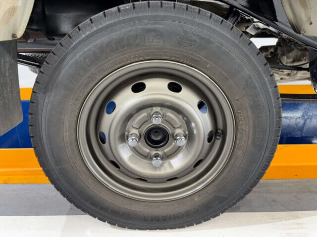 2000 DAIHATSU HIJET TRUCK
