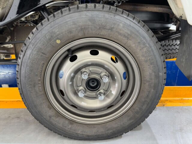 2000 DAIHATSU HIJET TRUCK