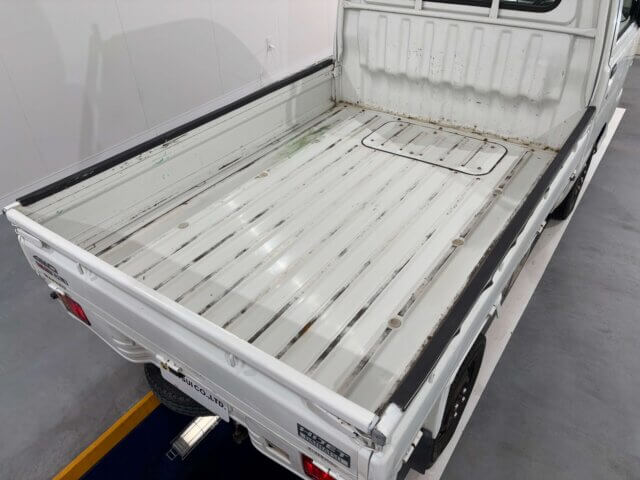 2000 DAIHATSU HIJET TRUCK