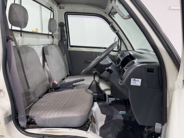 2000 DAIHATSU HIJET TRUCK