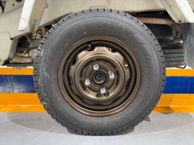2000 DAIHATSU HIJET TRUCK