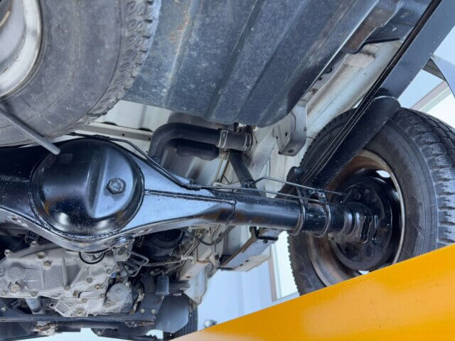 2000 DAIHATSU HIJET TRUCK