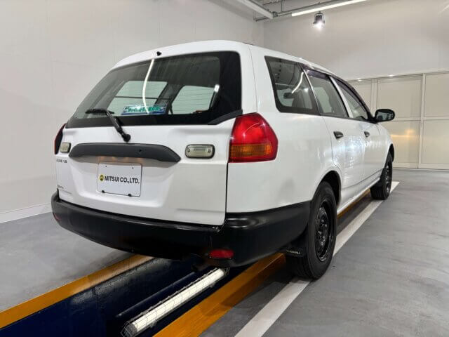 2000 SUBARU LEONE VAN