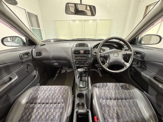 2000 SUBARU LEONE VAN