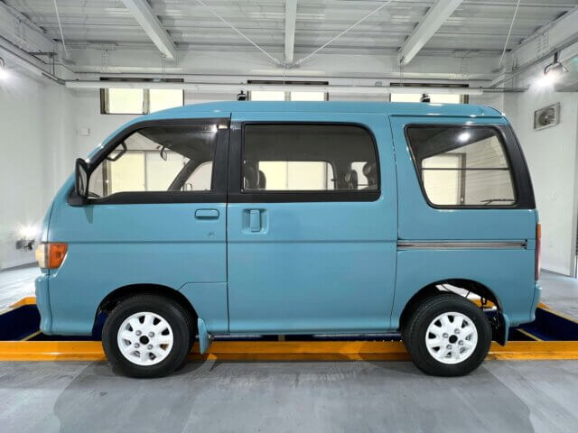 1994 DAIHATSU ATRAI