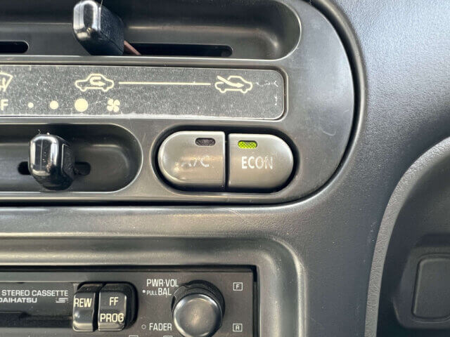 1994 DAIHATSU ATRAI