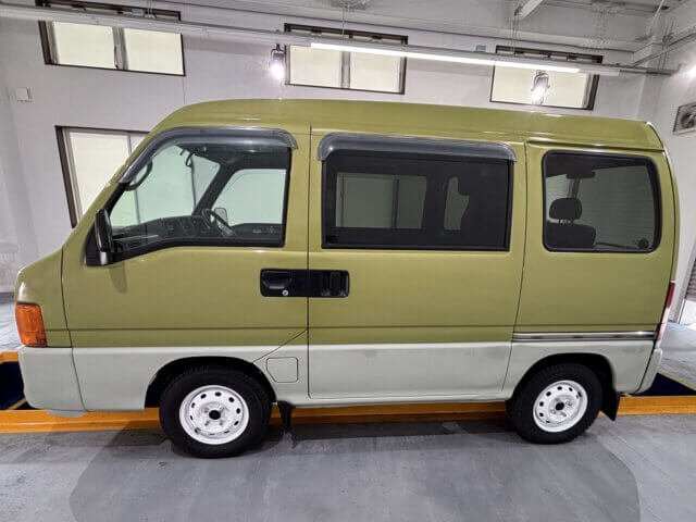 2000 SUBARU SAMBAR VAN