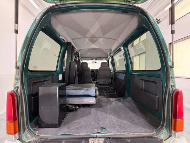 2000 SUBARU SAMBAR VAN