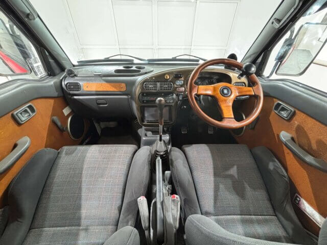 1995 DAIHATSU ATRAI
