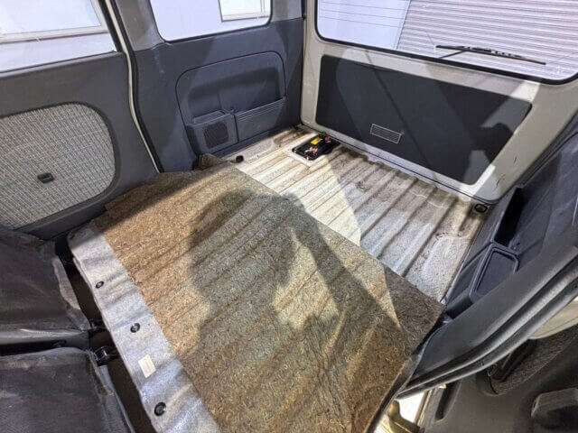 1993 MITSUBISHI MINICAB VAN