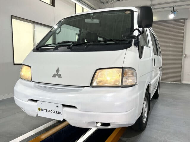 2000 MITSUBISHI DELICA VAN