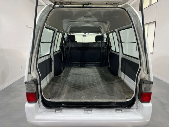 2000 MITSUBISHI DELICA VAN