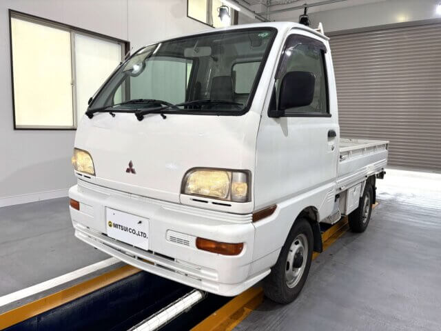 1998 MITSUBISHI MINICAB TRUCK