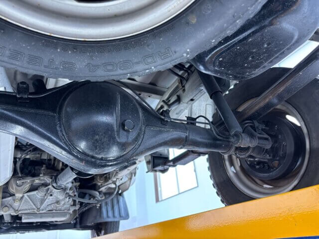 1998 MITSUBISHI MINICAB TRUCK