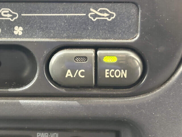 1998 DAIHATSU ATRAI