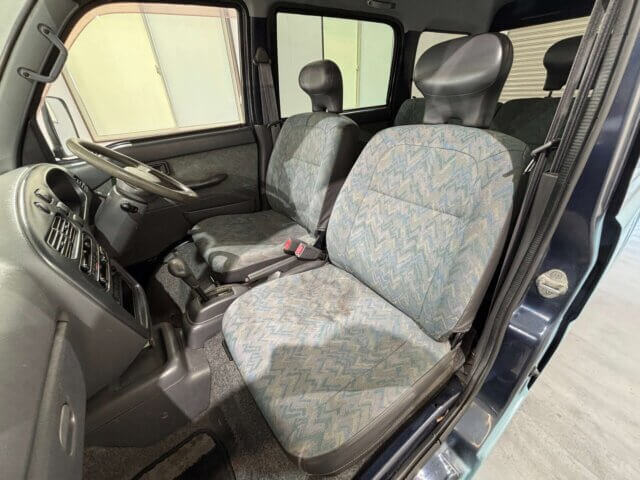 1998 DAIHATSU ATRAI