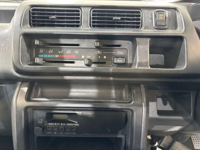 2000 DAIHATSU HIJET TRUCK