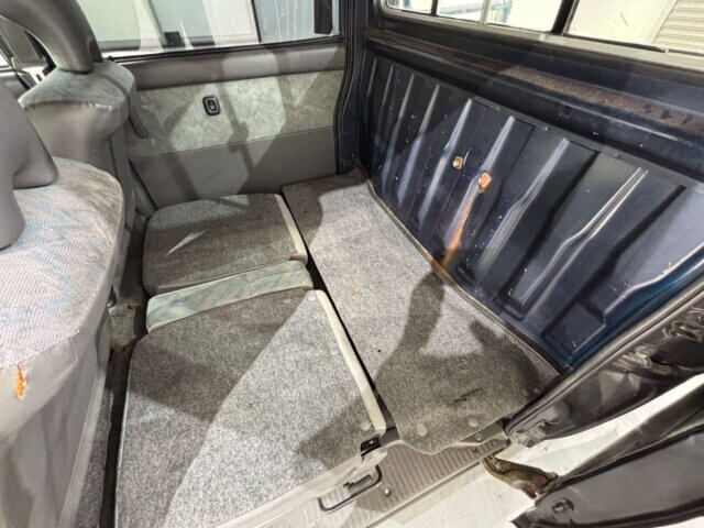1998 DAIHATSU DECK VAN