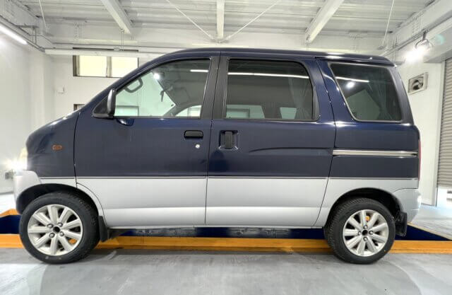 2000 DAIHATSU ATRAI