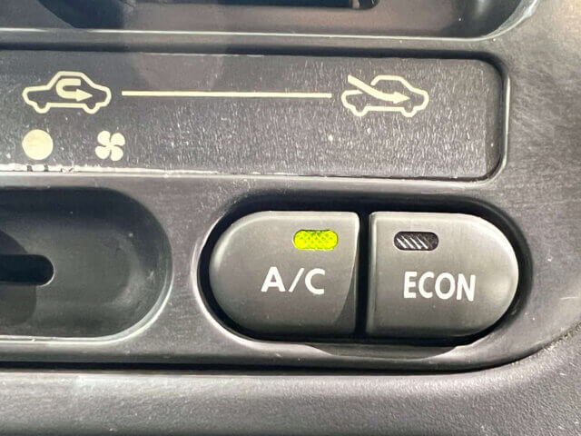 1998 DAIHATSU ATRAI
