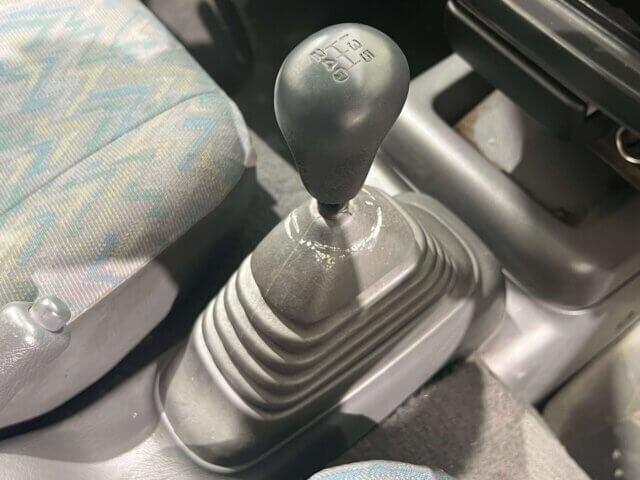 1998 DAIHATSU ATRAI
