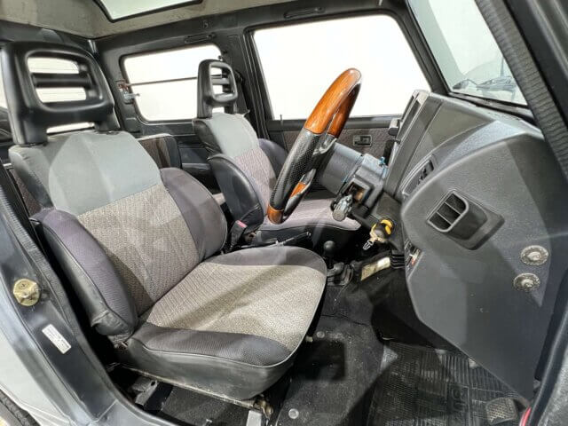 1992 SUZUKI JIMNY