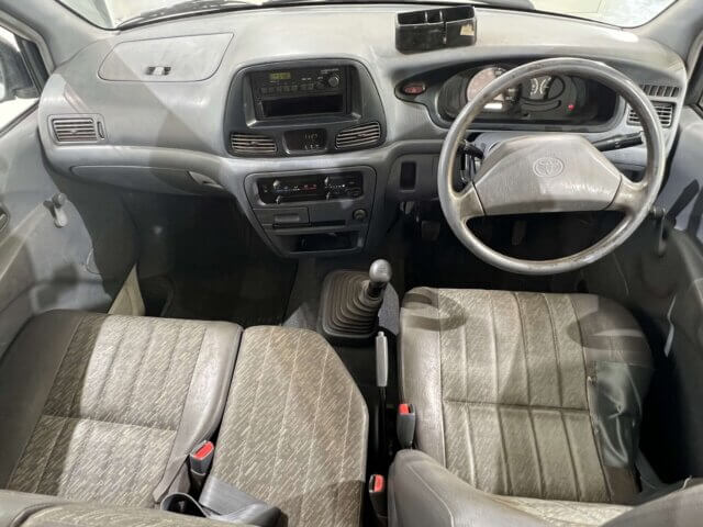 2000 TOYOTA TOWNACE VAN