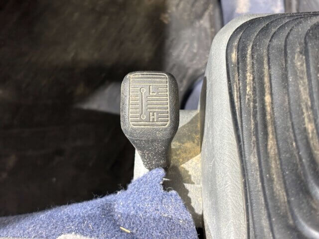 1999 MITSUBISHI MINICAB TRUCK