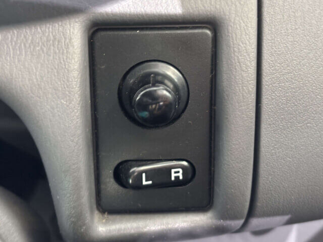 1998 NISSAN MARCH