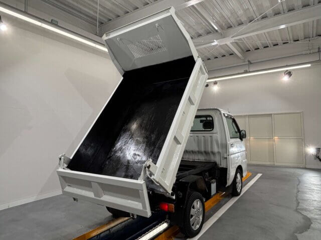 2000 DAIHATSU HIJET DUMP