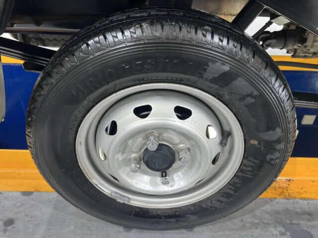 2000 DAIHATSU HIJET TRUCK