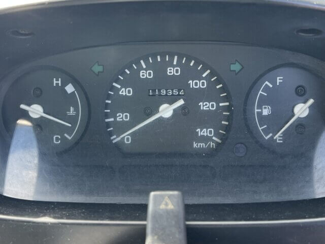 2000 DAIHATSU HIJET TRUCK