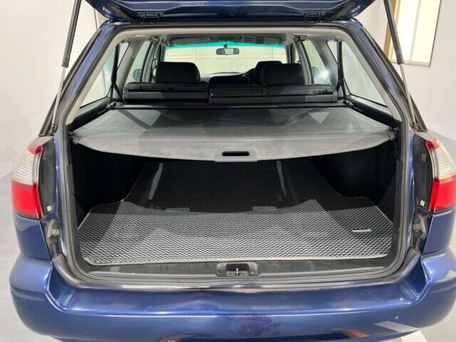 2000 SUBARU LEGACY