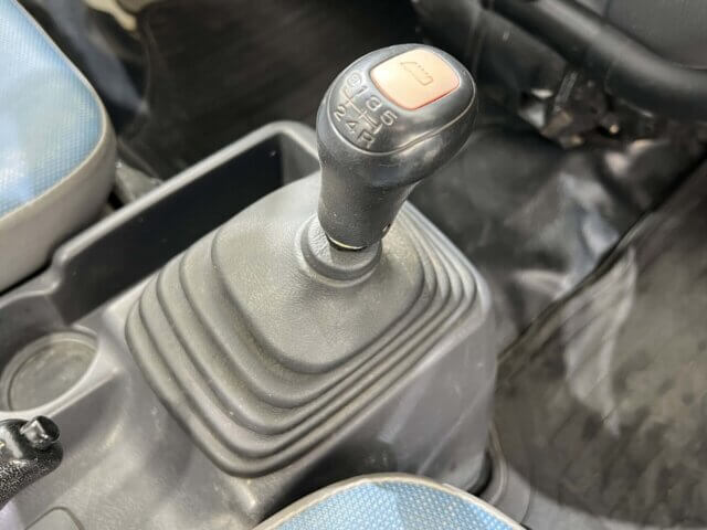2000 SUBARU SAMBAR TRUCK