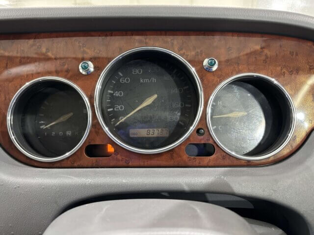 2000 MITSUOKA VIEWT