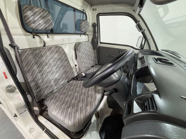 2001 DAIHATSU HIJET TRUCK