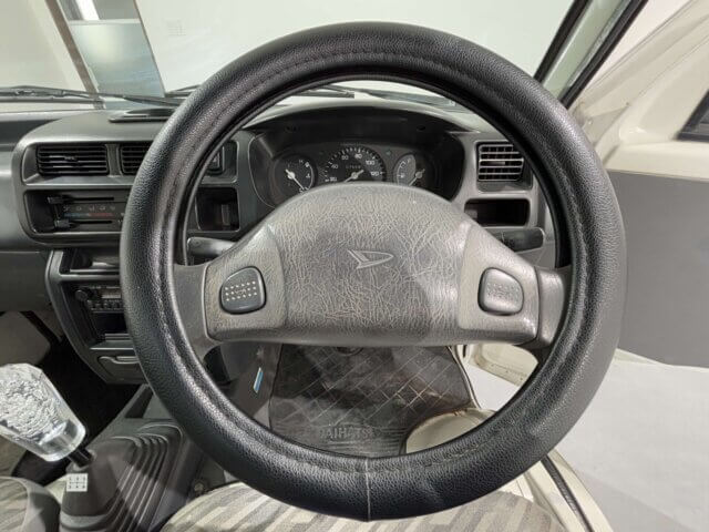 2001 DAIHATSU HIJET TRUCK