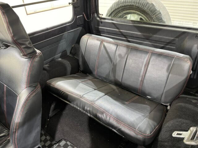 1992 SUZUKI JIMNY