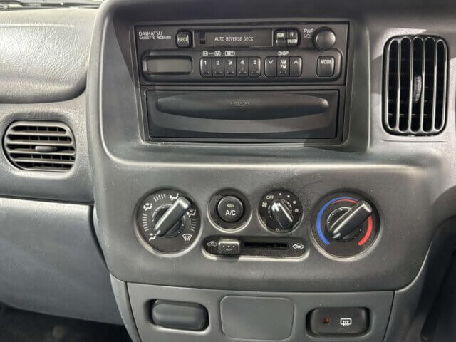 2000 DAIHATSU ATRAI