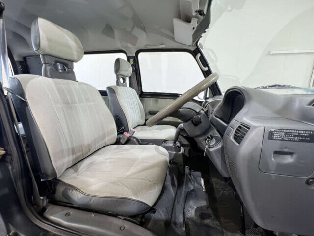 1995 SUBARU SAMBAR VAN CLASSIC
