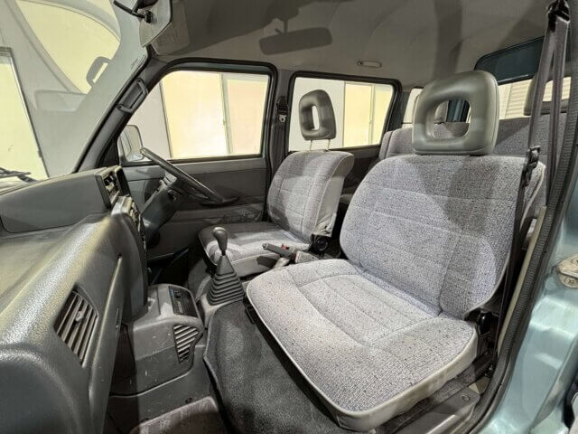1993 DAIHATSU ATRAI
