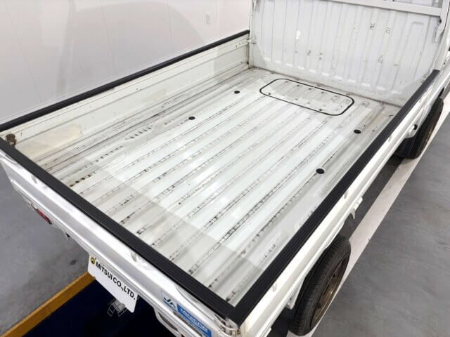 1993 MITSUBISHI MINICAB TRUCK