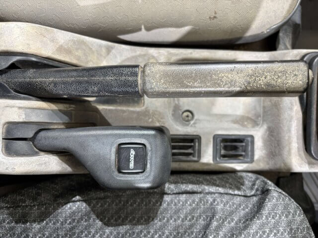 1993 MITSUBISHI MINICAB TRUCK