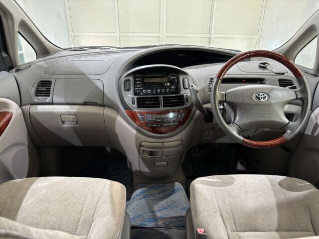 2000 TOYOTA ESTIMA